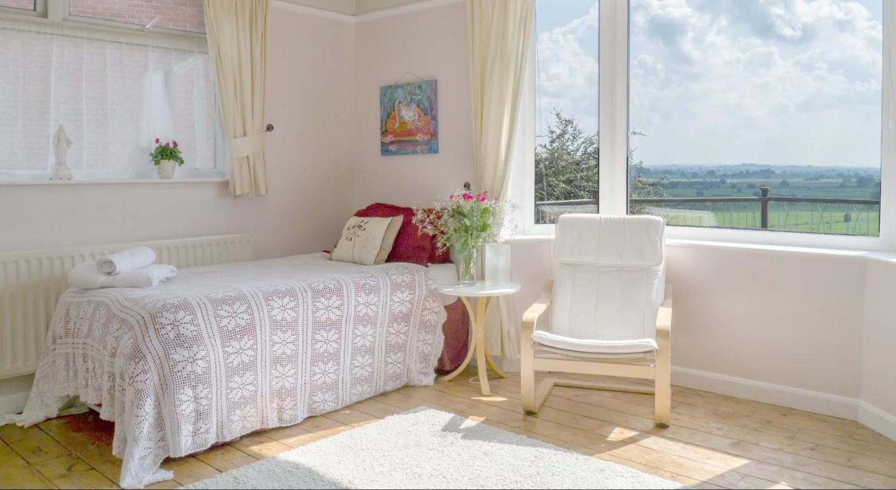 Healing Waters Sanctuary For Exclusive Private Hire And Self Catering Board, Vegetarian, Alcohol & Wifi Free Retreat In Glastonbury Exteriör bild