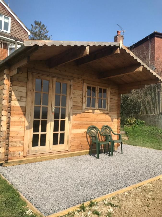 Healing Waters Sanctuary For Exclusive Private Hire And Self Catering Board, Vegetarian, Alcohol & Wifi Free Retreat In Glastonbury Exteriör bild
